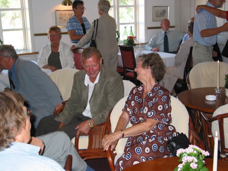 photo1.jpg