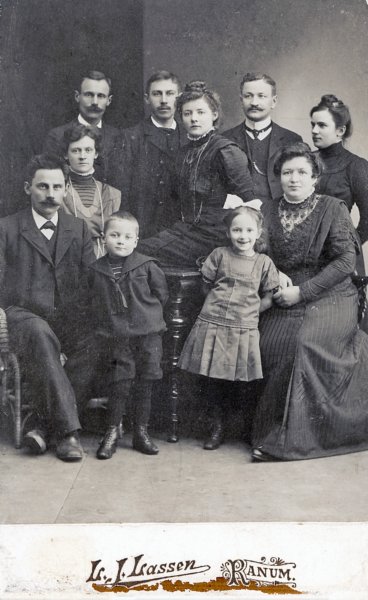 photo3.jpg