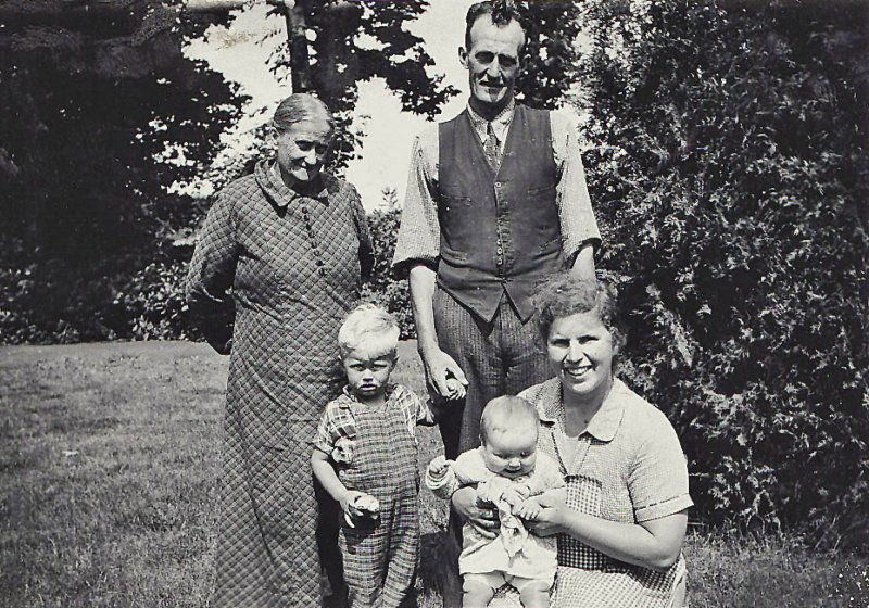 photo32.jpg