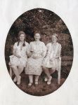 100 P6 Thala Poulsen Johanne Moeller P219 Helga Poulsen.jpg